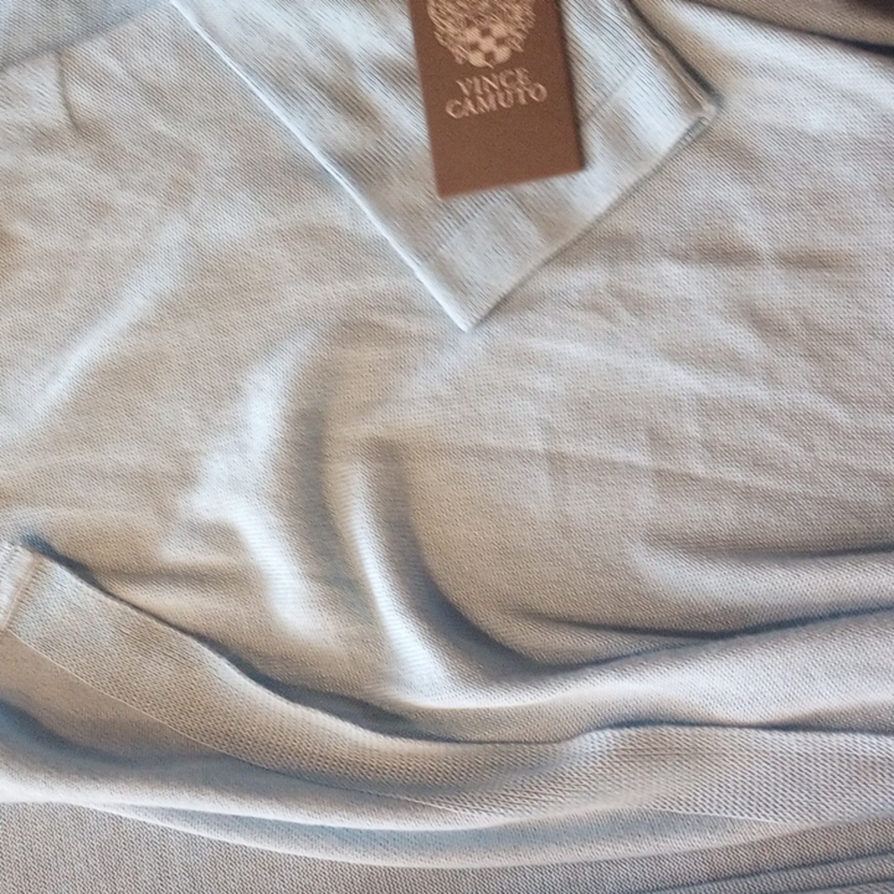 Vince camuto light sweeter, light baby blue , size m